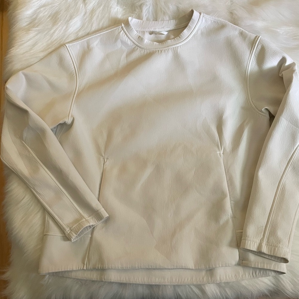 Lululemon size 8